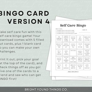 Pu&ograve; includere: Una scheda di bingo stampabile in bianco e nero con il titolo "Self Care Bingo". La scheda ha una griglia di 25 caselle con attivit&agrave; di cura di s&eacute; elencate in ogni casella, come "Chiedere aiuto a qualcuno", "Scrivere 5 affermazioni positive", "Guardare l'alba", "Fare un picnic", "Vestirsi con abiti eleganti", "Iscriversi come volontario", "Fare un elenco di gratitudine", "Bere una tazza di t&egrave;", "Colorare un disegno", "Organizzare qualcosa", "Provare un nuovo esercizio", "Scrivere su un diario", "Scrivere uno", "Creare una playlist allegra", "Guardare il tuo programma preferito", "Guardare il tramonto", "Guardare un video stimolante", "Inviare una cartolina a qualcuno", "Trascorrere 15 minuti all'aperto", "Praticare la respirazione consapevole", "Andare a letto presto", "Ricevere un massaggio", "Meditare per 15 minuti", "Andare a correre o fare jogging", "Ascoltare un podcast".