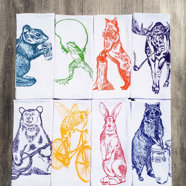 Cloth Napkins Set of 8 - Multi Color Screen Printed Animal Napkins - Cloth Napkins for Kids - Dinner Napkins - Kids Napkins - Woodland Decor