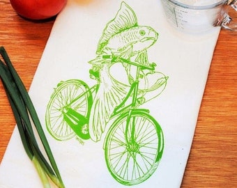 Tea Towel - 100% Cotton Flour Sack Kitchen Towel - Kitchen Dish Towel - Printed Towels Green Fish On Vintage Bicycle - Funny Towels