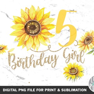 Puede incluir: Un diseño gráfico digital con un número cinco amarillo, las palabras "Birthday Girl" en purpurina dorada y girasoles. El diseño es perfecto para una fiesta de cumpleaños de 5 años.