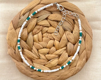 Dainty white, green & gold beaded anklet | anklet | summer ankle bracelet | handmade anklet | gifts for her | summer jewellery