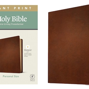 PERSONALIZADO *** Bíblia NLT com impressão gigante em tamanho pessoal - Couro genuíno - Marrom. *** Impressão de nome personalizado