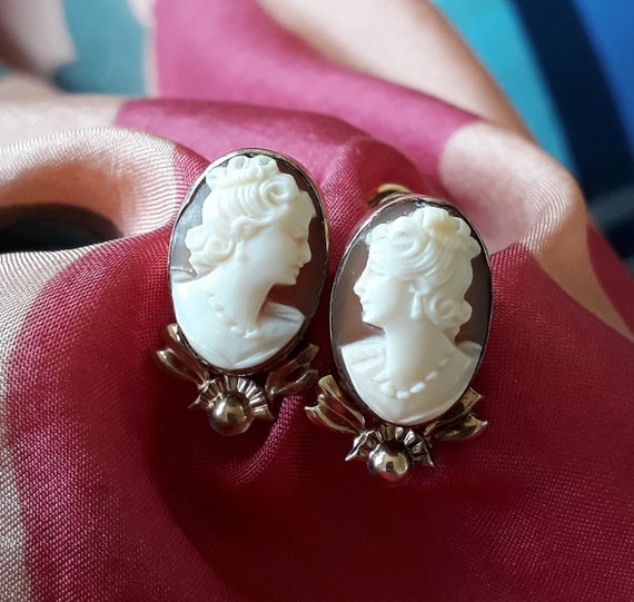 Ornate vintage - costume CAMEO clip EARRINGS - red rhinestones