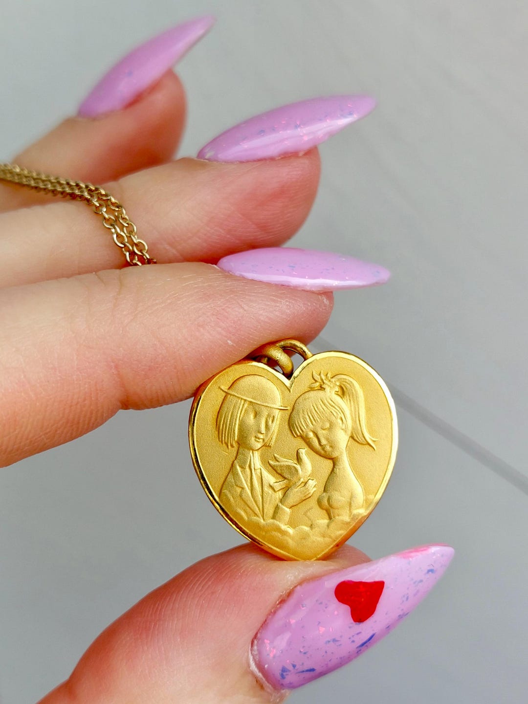 Pendentif Cœur Les Amoureux De Peynet En Or 18K - 1,6 Grammes - Occasion Porté