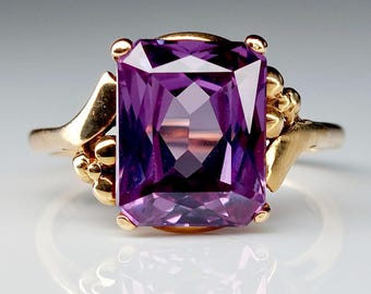 Sapphire 10k Gold Ring with Blossoms