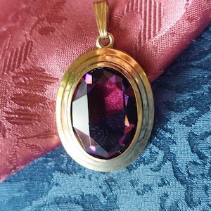 Vintage Kordes & Lichtenfels Purple Stone Gold Pendant