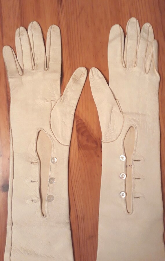 1950s Beige Leather Long Gloves