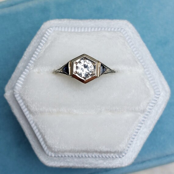 Art Deco 18ct Gold Blue and White Sapphire Ring - image 2