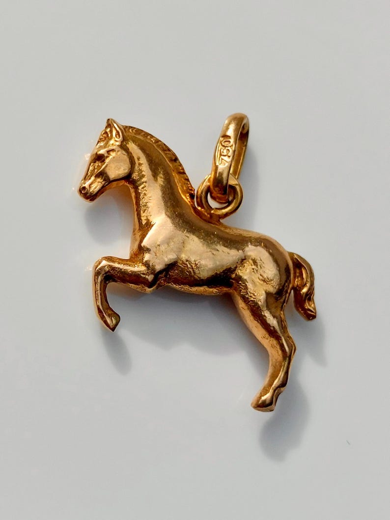 Vintage 18k Gold Horse Charm image 2