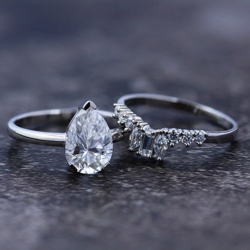 Pear Moissanite Ring Bridal Ring Moissanite Engagement Ring Set 14K Solid Gold Wedding Ring Set Matching shops Eternity Curved Band Promise Ring
