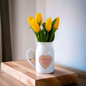 Personalised Heart Vase, Flower Vase, Ceramic Vase, Personalised Vase, Mothers Day Gift, Thank you Vase, Gift for Friend