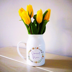 Personalised Flower Ceramic Vase for Mum, Mothers Day Jug, Gift for Mum, Nanny, Nana, Nanna, Granny, Mummy, Grandma.