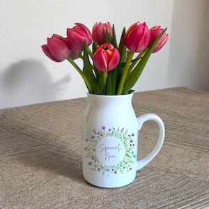 Personalized Ceramic Vase for Mum: Handmade Floral Gift
