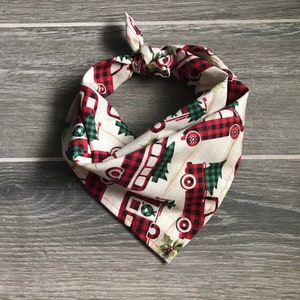 Christmas dog bandana, red truck bandana, winter bandana, cute dog bandana, tie on dog bandana, dog bandana