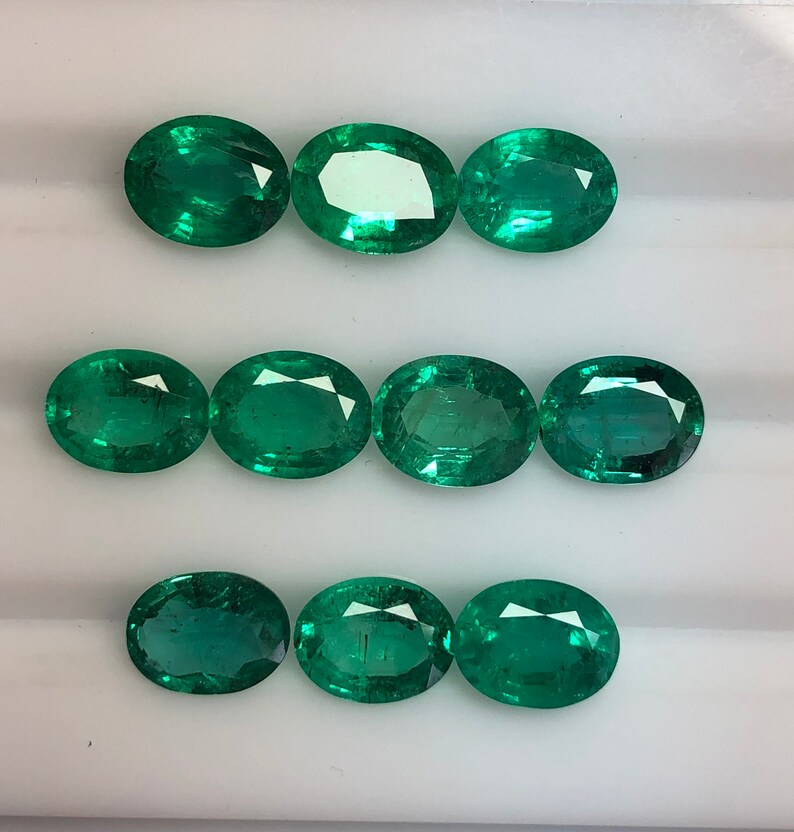 Price Per peice Quality Emerald Certified 9x7MM Natural Emerald Faceted oval Gemstone Loose Emerald Oval Faceted gemstone AAA