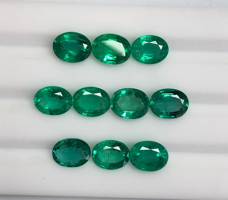 Price Per peice Quality Emerald Certified 9x7MM Natural Emerald Faceted oval Gemstone Loose Emerald Oval Faceted gemstone AAA