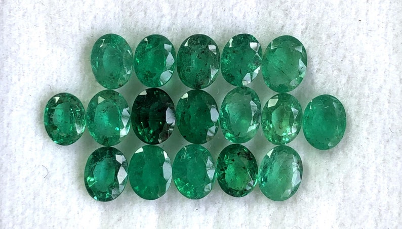 Quality Price Per stone Emerald Faceted oval Gemstone Loose Emerald Oval Faceted gemstone AAA Certified  5x4MM Natural 5peice