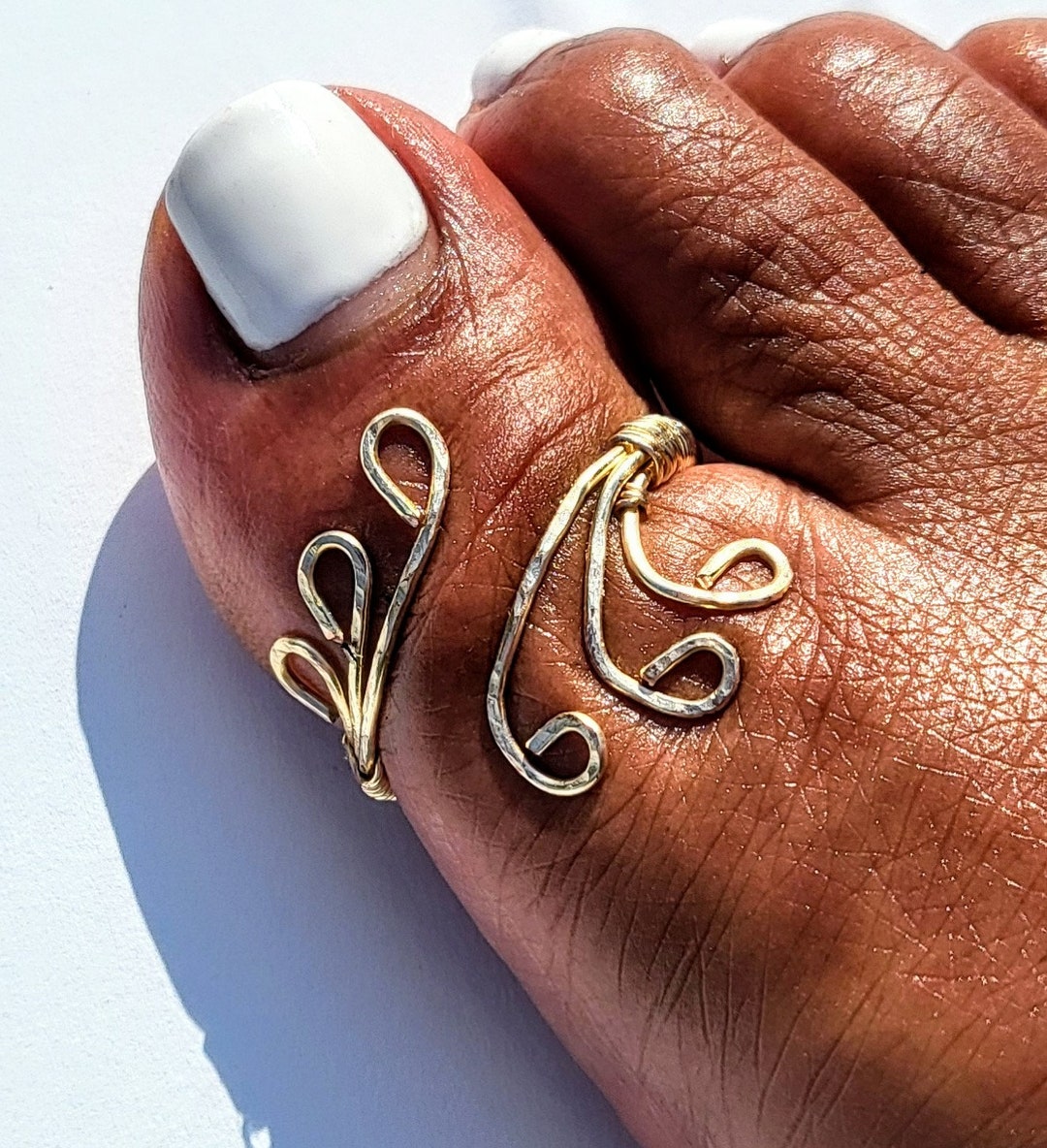 Adjustable Gold Wire Big Toe Ring - Etsy