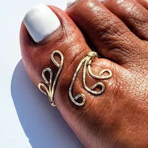 Adjustable Gold Wire big Toe Ring
