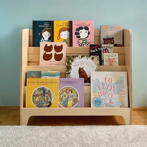 une bibliothèque de façade Montessori, des meubles Montessori, une étagère pour tout-petits