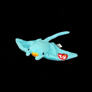 Vintage TY &quot;Sunray&quot; the Manta Ray (2002) Beanie Baby