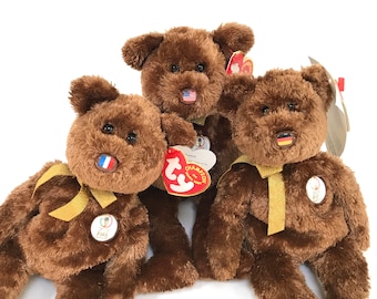 Vintage TY "Champion" the FIFA Bear (2002) Beanie Baby