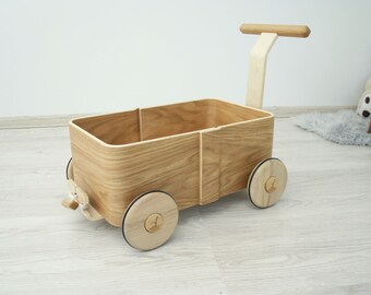 the wooden wagon toys