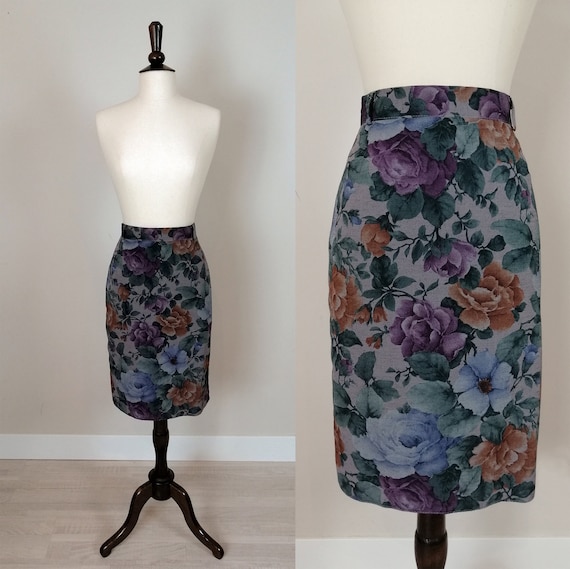 Pencil skirt / Pencil skirt