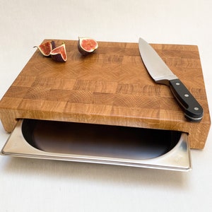 End board with container | Board with gastronorm containers | End Grain Board | Butcher Block Board | End cutting board with reservoir