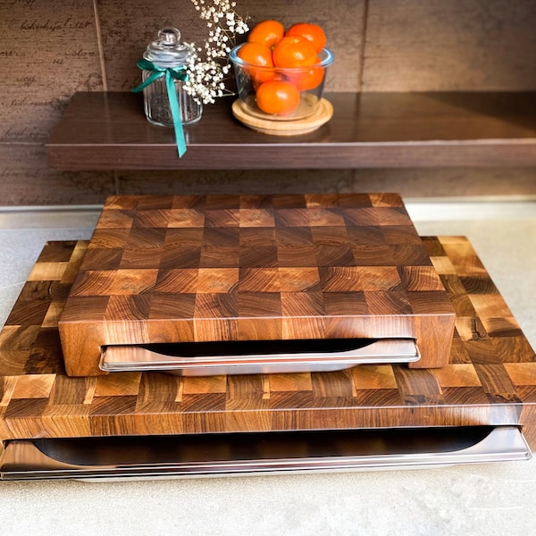 End Grain Board | Butcher Block Board | End cutting board with reservoir | End board with container | Board with gastronorm containers