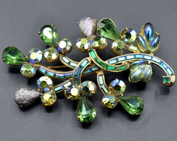Large Signed Hollycraft Brooch Pin / Green Aurora… - image 10