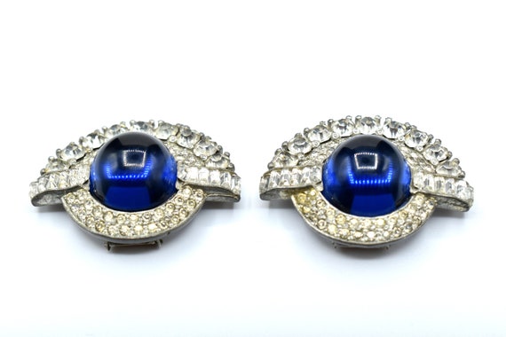 Vintage Clear Rhinestone with Blue Center Fur-Dre… - image 4
