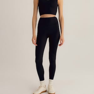 Black Leggings, ECONYL® Sustainable Fabric, High Rise Leggings, High Waisted Leggings, Yoga Leggings, plus size gym leggings, Yoga Pants