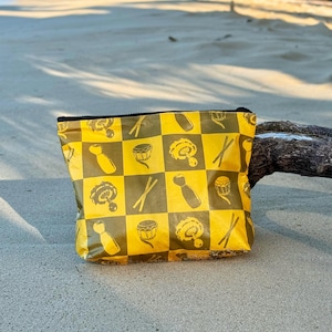 Hula Implement Pouch | Hula Dancer Instrument Ipu Heke Puniu Pu ili Uli uli Make Up Bag | Hawaiian Print Travel Clutch | Kumu Hula Gift
