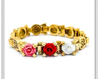 Rose flowers beaded ring. Sterling silver 18 karat gold filled with alabaster rose flowers. Foral beaded gift ring for girls 18k gold filled