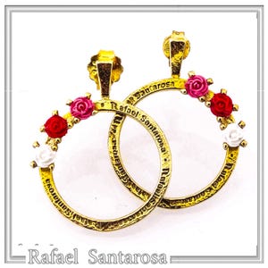 Créoles fleurs roses albâtre et pierres précieuses pour fille : argent sterling plaqué or 18 carats