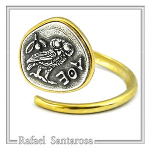 Anillo ajustable con moneda de búho, la diosa Atenea, en plata de ley oxidada y bañada en oro de 18 quilates. Búho de la sabiduría de Atenea, réplicas de museo.