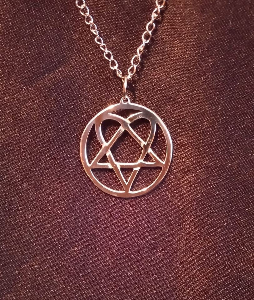 Pentagram Heart Recycled Aluminum Pendant Necklace - Etsy Canada