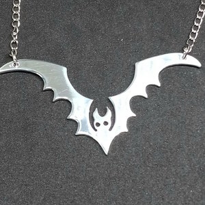 Count recycled aluminum pendant necklace