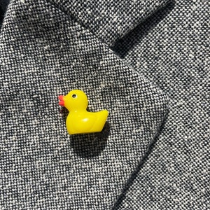 Duck pin