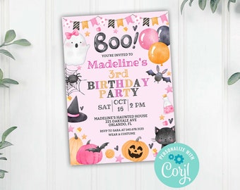 Peut inclure: Invitation à une fête d'anniversaire d'Halloween rose et noire avec le texte "Boo! Madeline's 3rd Birthday Party" et les détails de la fête. L'invitation représente un fantôme, un chapeau de sorcière, une citrouille, une chauve-souris et un chat noir.