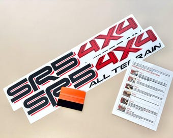 Adesivos todo-terreno 4x4 compatíveis com SR5 - Adesivos para acessórios de carro - Para caminhonetes ou SUVs - Duráveis e resistentes às intempéries - Tamanho 43 cm x 7,6 cm (Conjunto de 2)