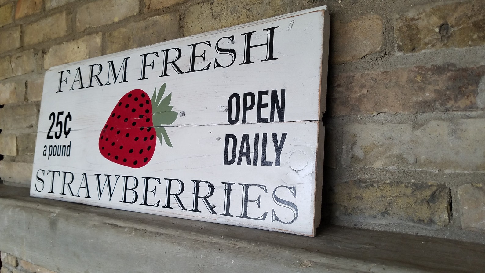 Farm Fresh Strawberries Wood Sign 10 x 24 Etsy