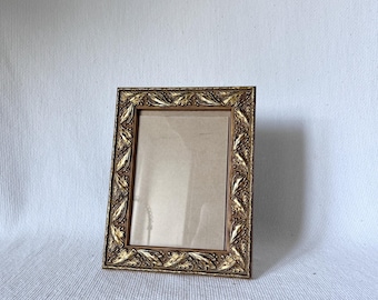 Gold Ornate Picture Frame, Antique Look Frames, Vintage Photography Frames, Gallery Wall Decor, Victorian Style Home Decor, Florence Style