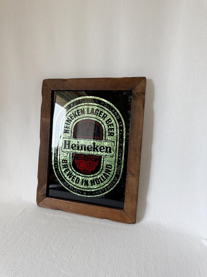 Puede incluir: Un juego de tres tazas de cer&aacute;mica con un acabado mate moteado. Las tazas son de color crema, gris claro y gris oscuro. Cada taza tiene un dise&ntilde;o simple y minimalista, ideal para caf&eacute; o t&eacute;.