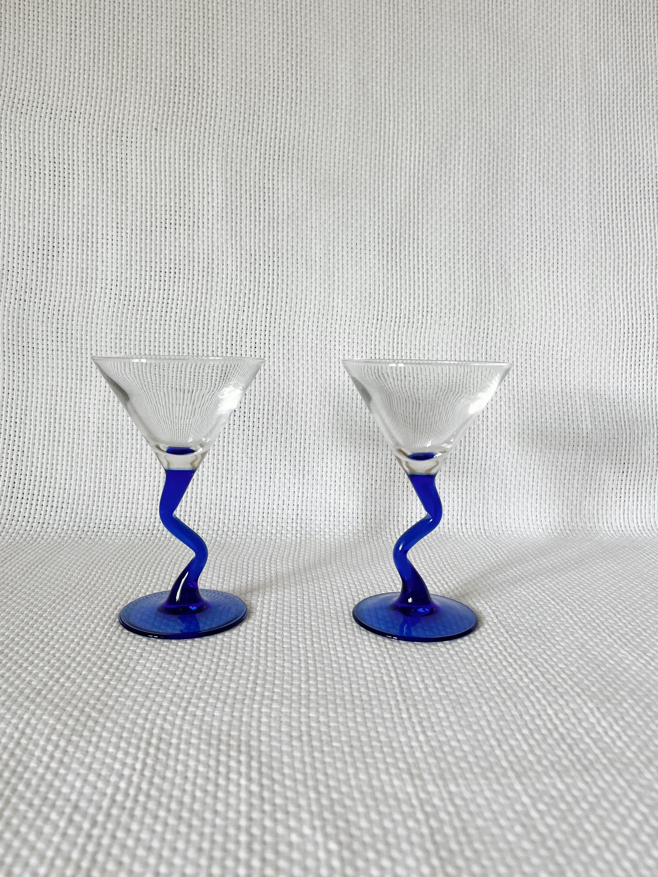 Engravable Jazz Glass Martini Shaker with 2 Stemmed Glasses in