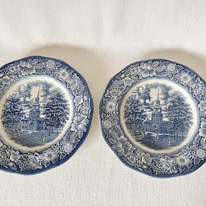 Vintage English Ironstone Tableware Liberty Blue Staffordshire set of 2 Dinning Plates, Blue White Collectible Floral Independence Hall Dish