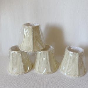Vintage Set of 4 Neutral Beige Linen Lamp Shades, White Interior, Sconces Lamp Shade Chandelier Shades, Neutral Home, Ring Attachment