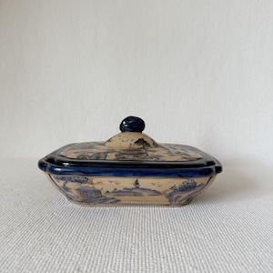 Vintage Blue and White Chinese Lidded Dish, Chinoiserie Ceramic Box, Oriental Landscape Ceramic Tureen with Lid, Blue Transferware Willow