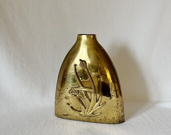 Seau En Laiton Ancien – Sculpture Florale à Main – Inde Début 1900 – Patine Riche – RARE